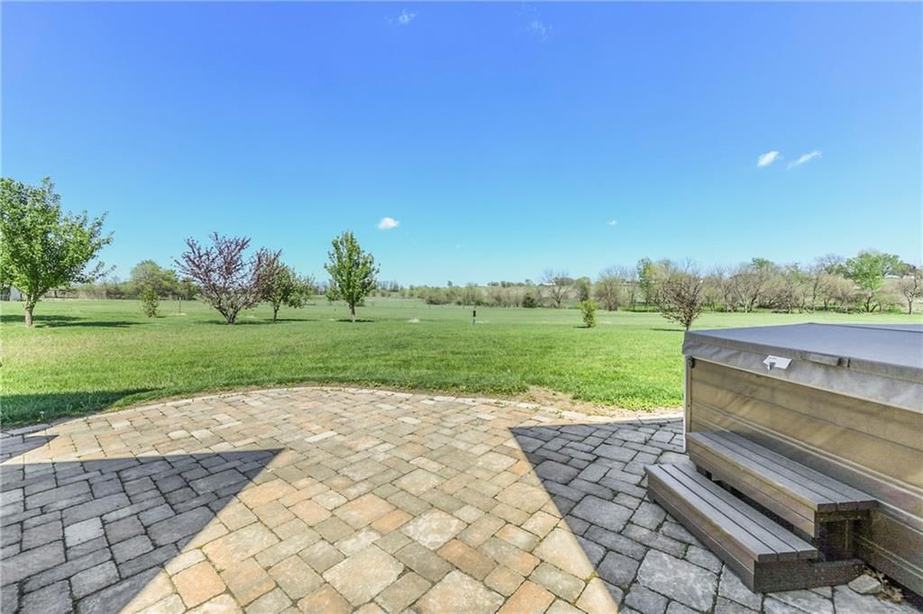 15006 Leavenworth Road — photo 60