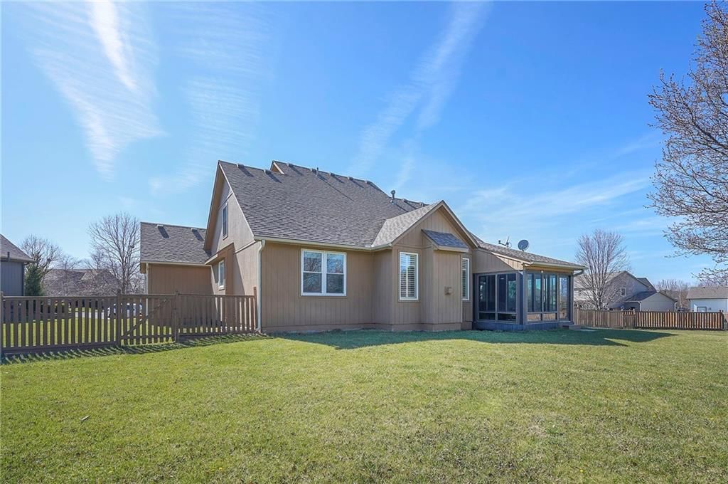16155 S Harbinger Street — photo 39