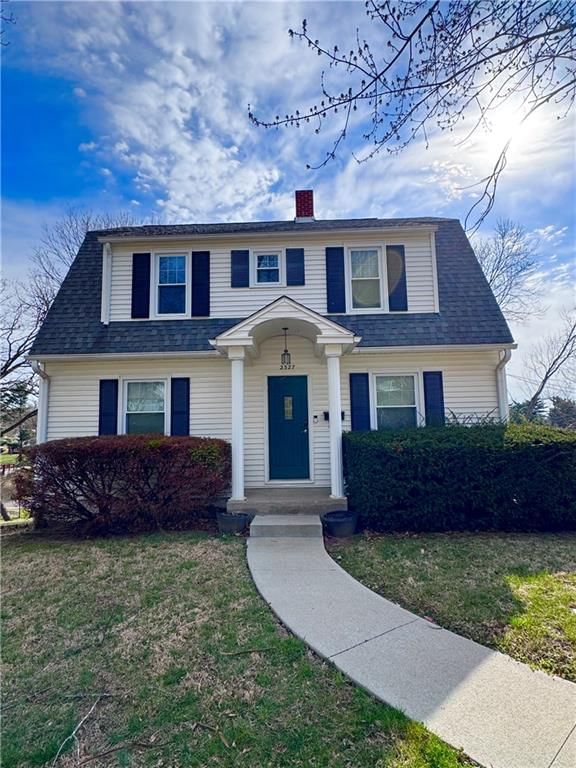 2327 Goff Avenue — photo 2