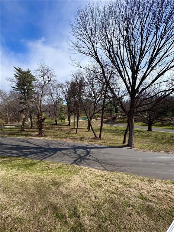 2327 Goff Avenue — photo 15