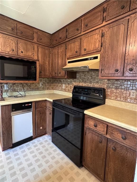 2327 Goff Avenue — photo 39