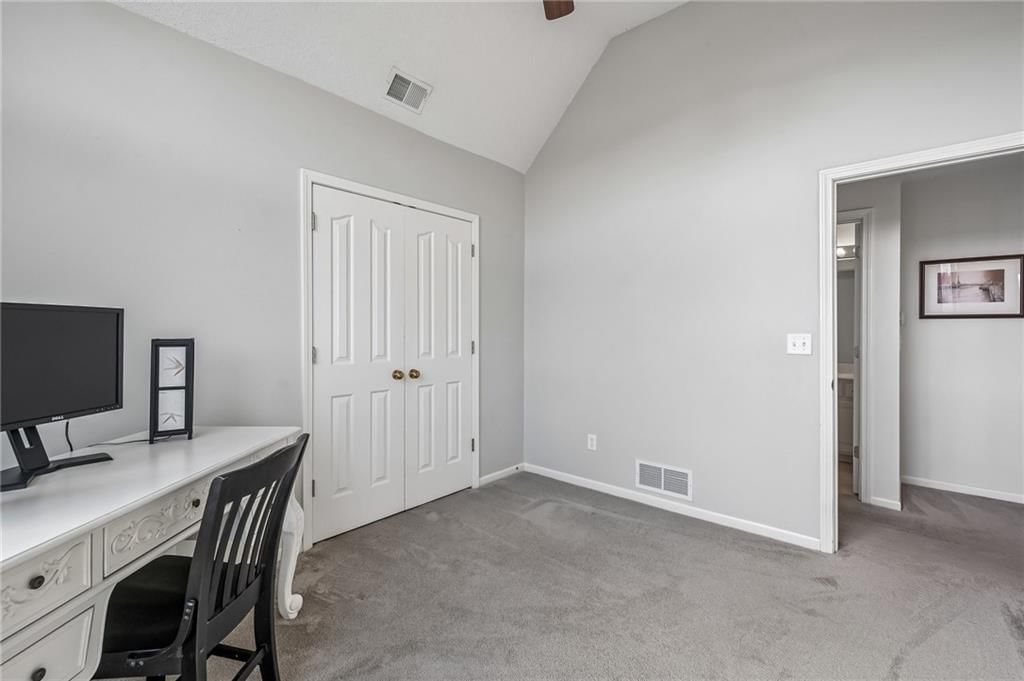993 S Clearwater Creek Drive — photo 19