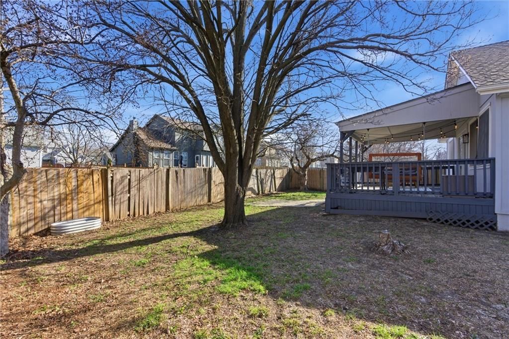15324 W 148th Terrace — photo 25