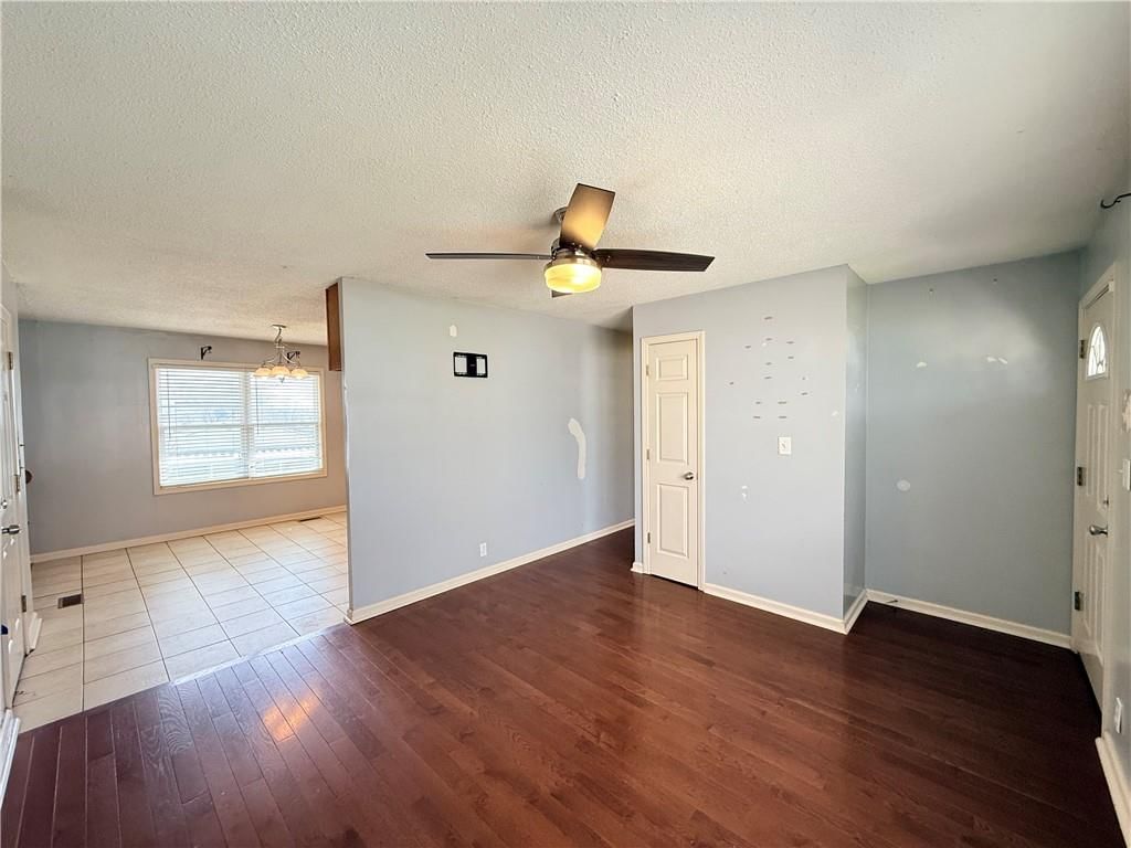 8701 E 92ND Place — photo 6