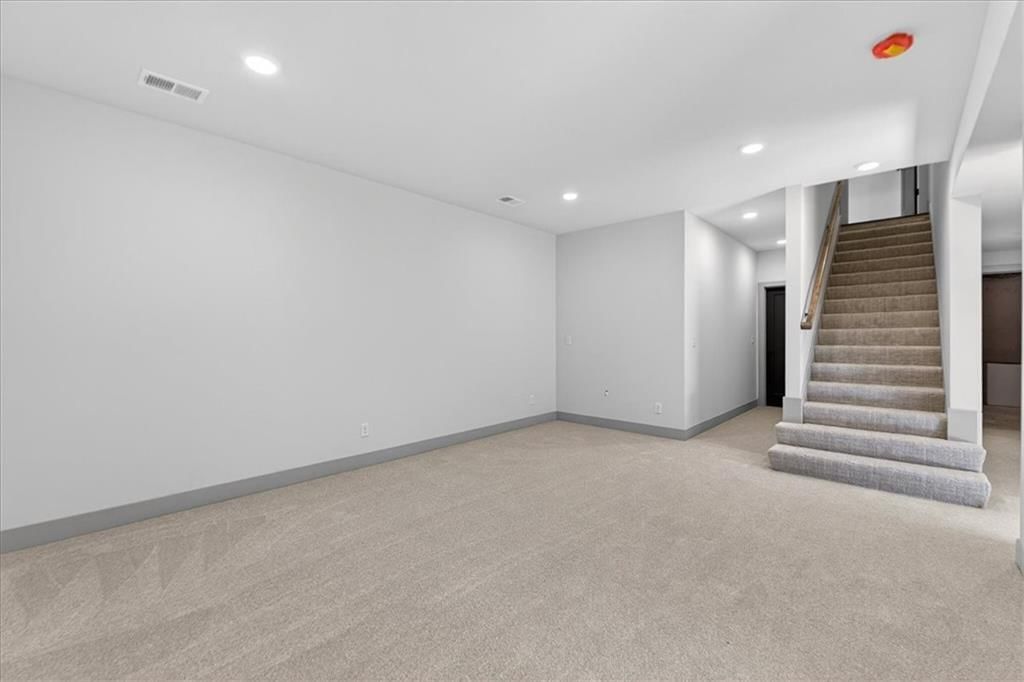 1001 S River View Avenue S — photo 35