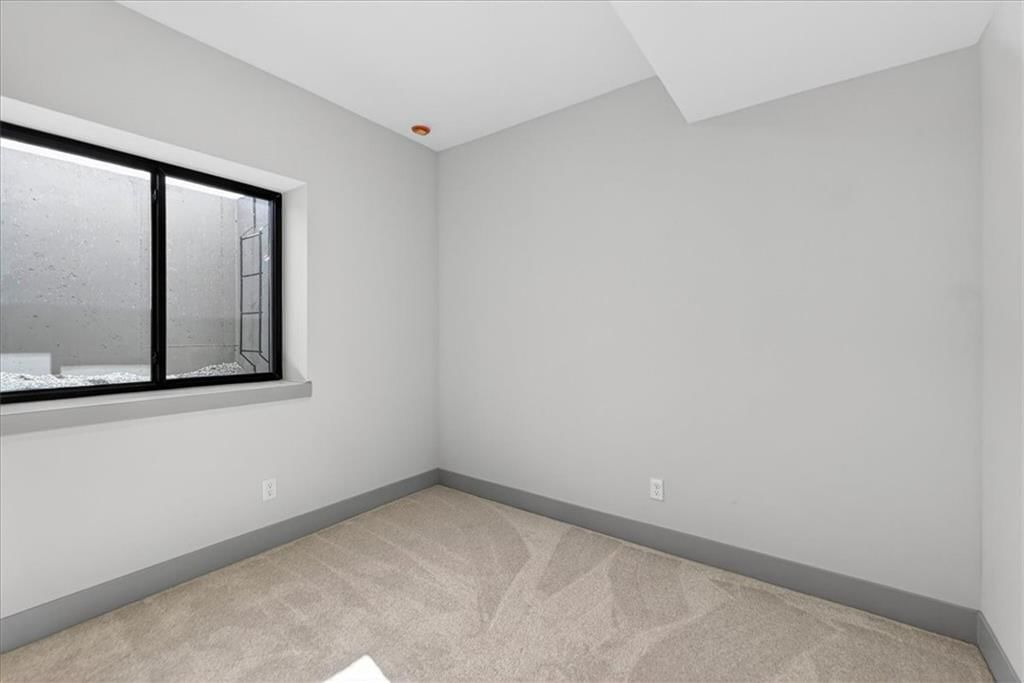 1001 S River View Avenue S — photo 42
