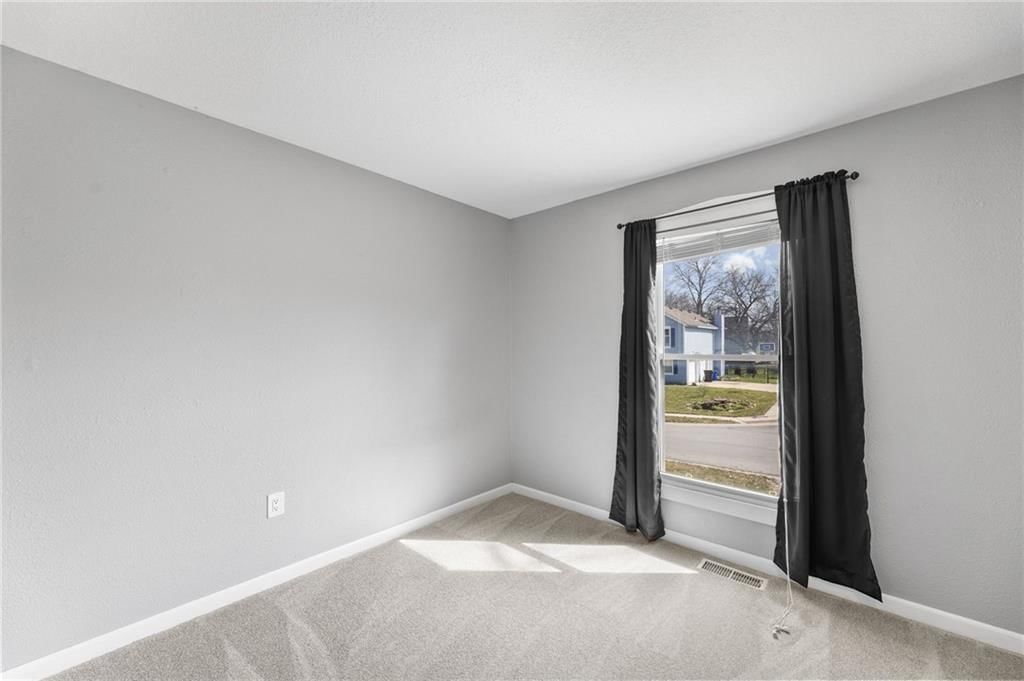 1440 W Prairie Terrace — photo 31