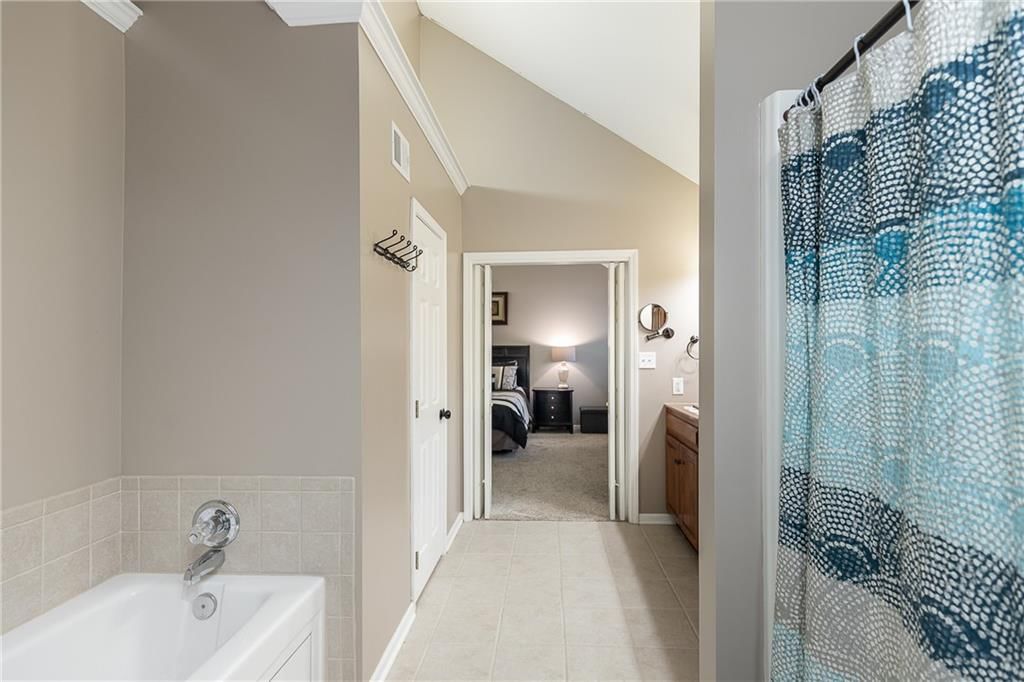 7203 NW Eastside Drive — photo 19