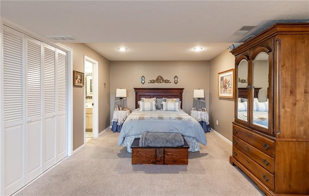 7203 NW Eastside Drive — photo 25