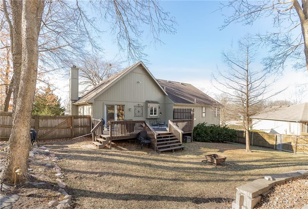 7203 NW Eastside Drive — photo 35