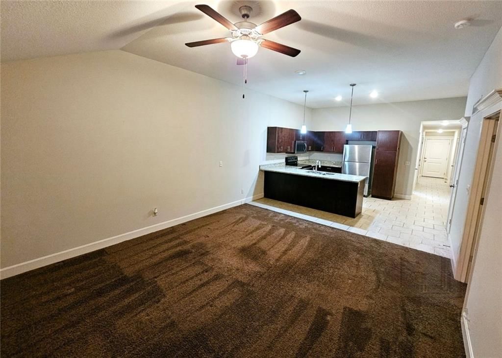 9324-9326 N Robinhood Avenue — photo 17