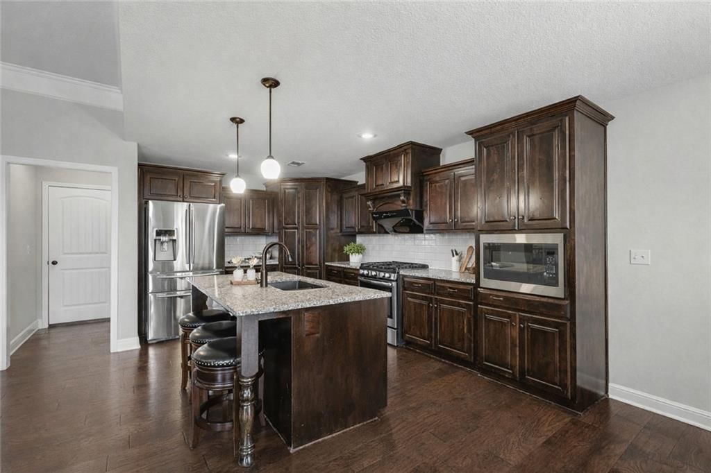 10810 N Virginia Avenue — photo 10