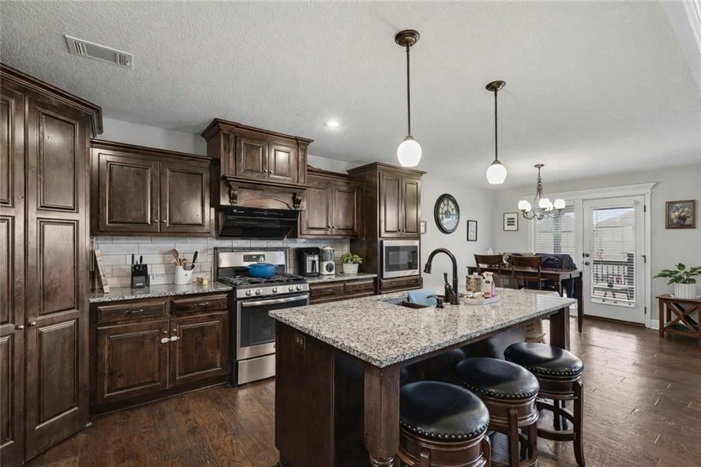 10810 N Virginia Avenue — photo 12