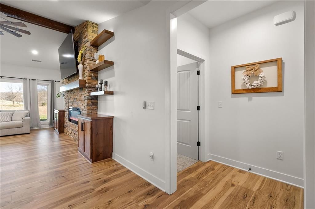 6404 Gracie Lane — photo 27