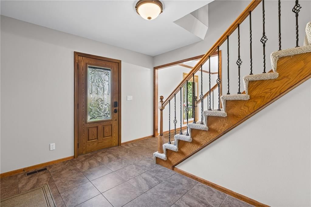 1501 E Sleepy Hollow Drive — photo 7
