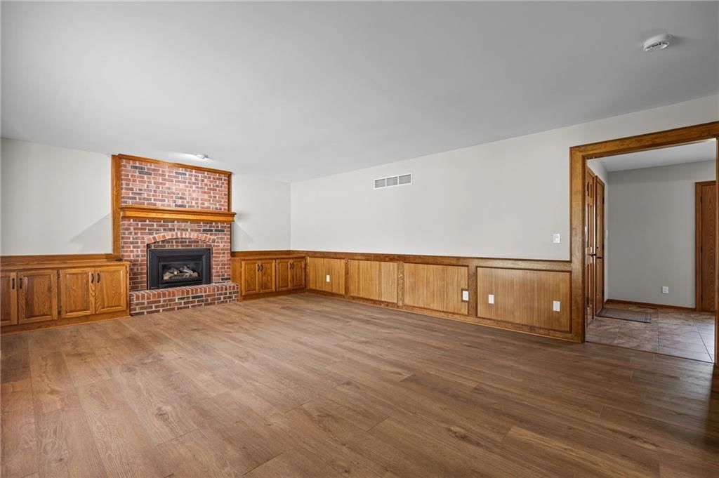 1501 E Sleepy Hollow Drive — photo 9