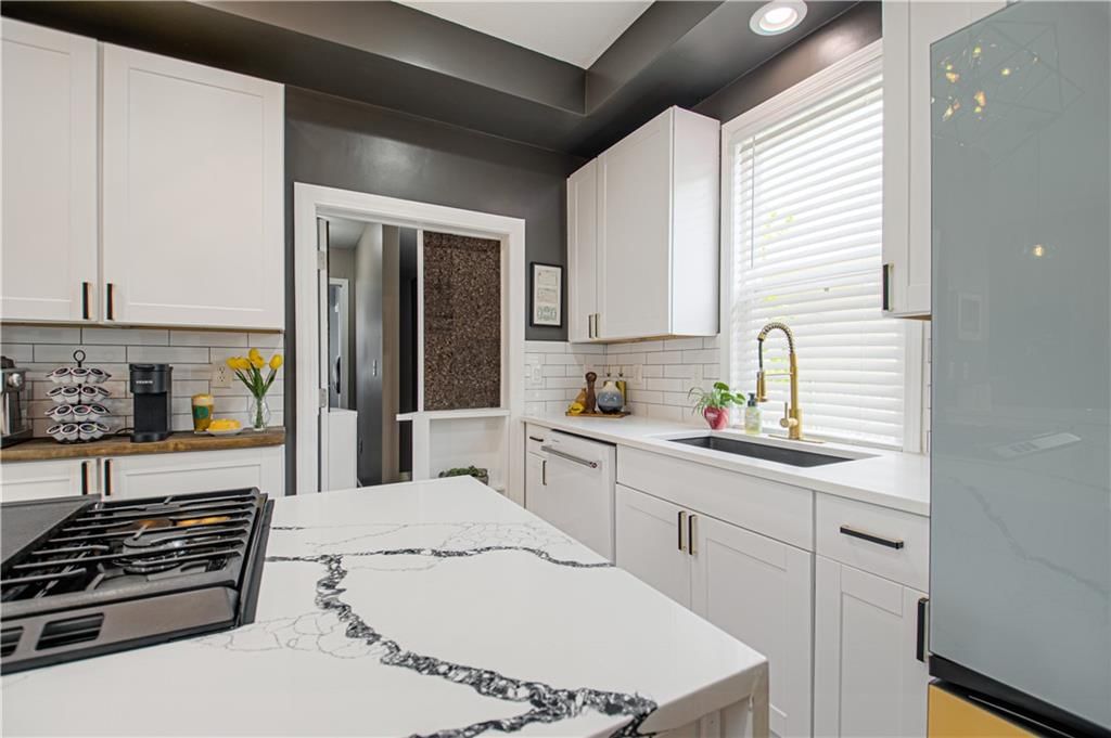910 W Waldo Avenue — photo 14
