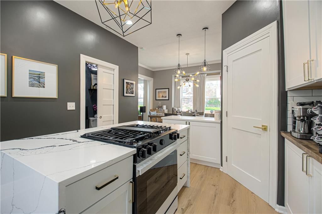 910 W Waldo Avenue — photo 16