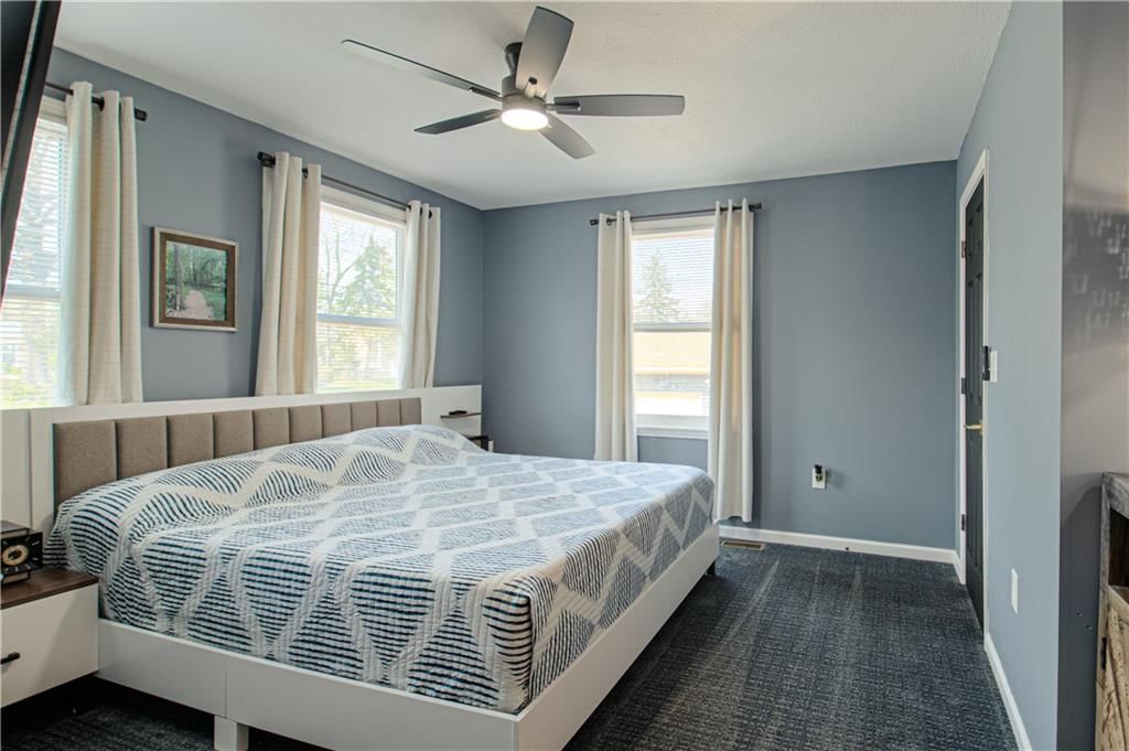 910 W Waldo Avenue — photo 18