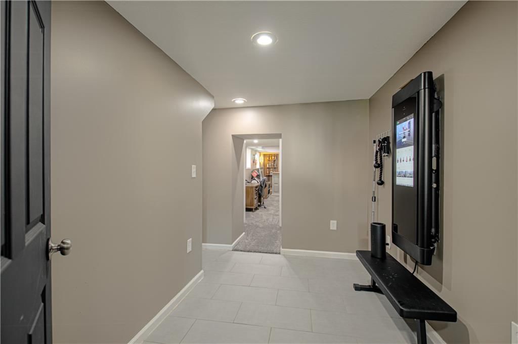 910 W Waldo Avenue — photo 33