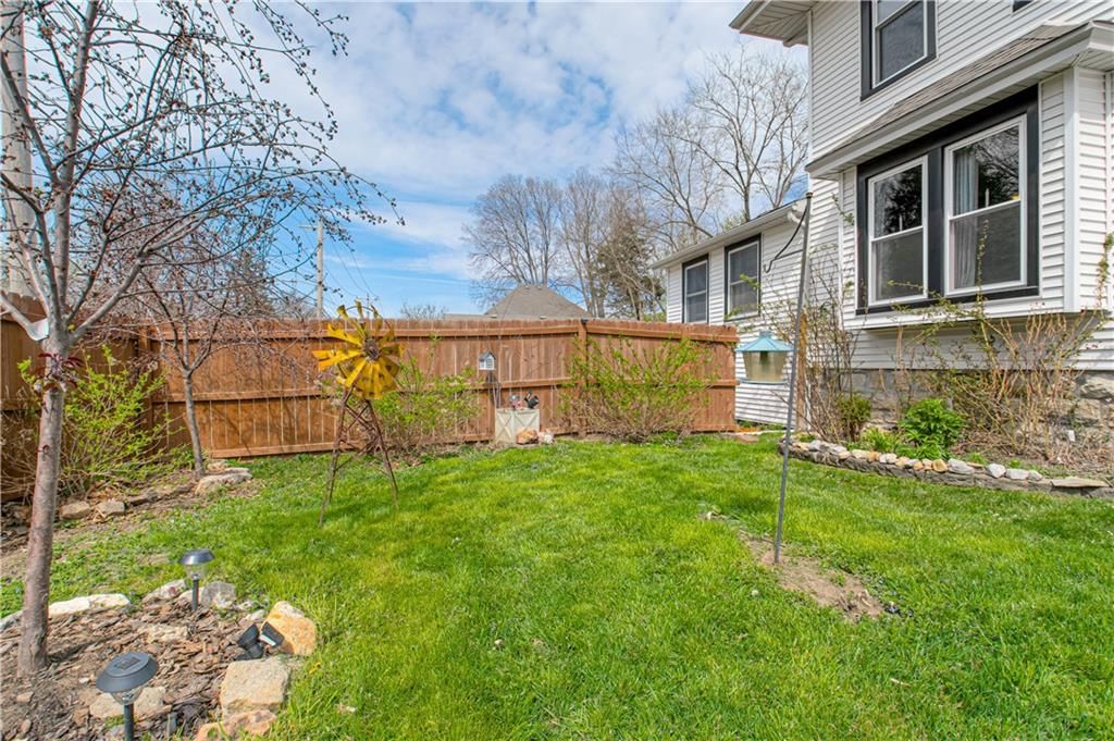 910 W Waldo Avenue — photo 46
