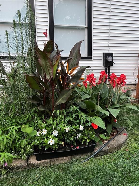 910 W Waldo Avenue — photo 47