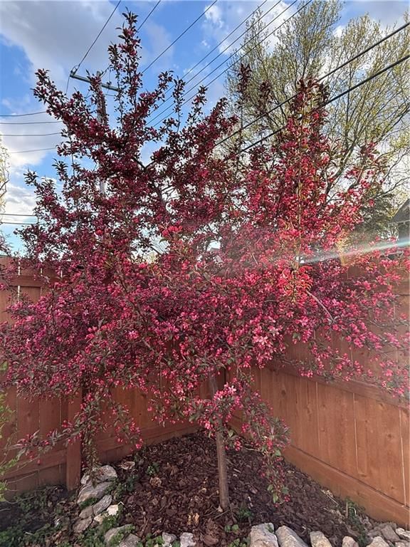 910 W Waldo Avenue — photo 48