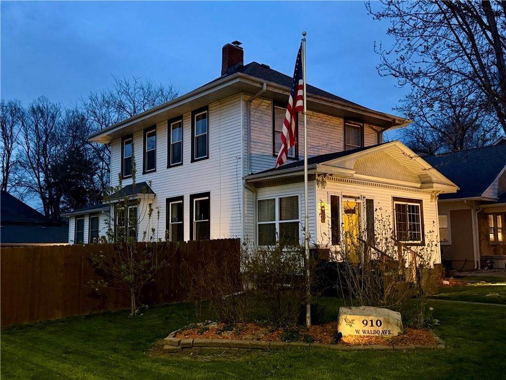 910 W Waldo Avenue — photo 50