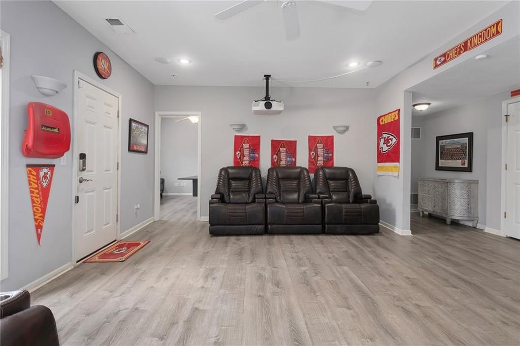 6180 N Nevada Avenue — photo 31