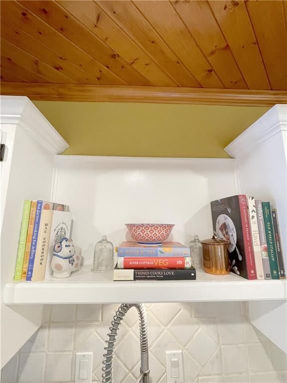 27 Beach Drive — photo 27