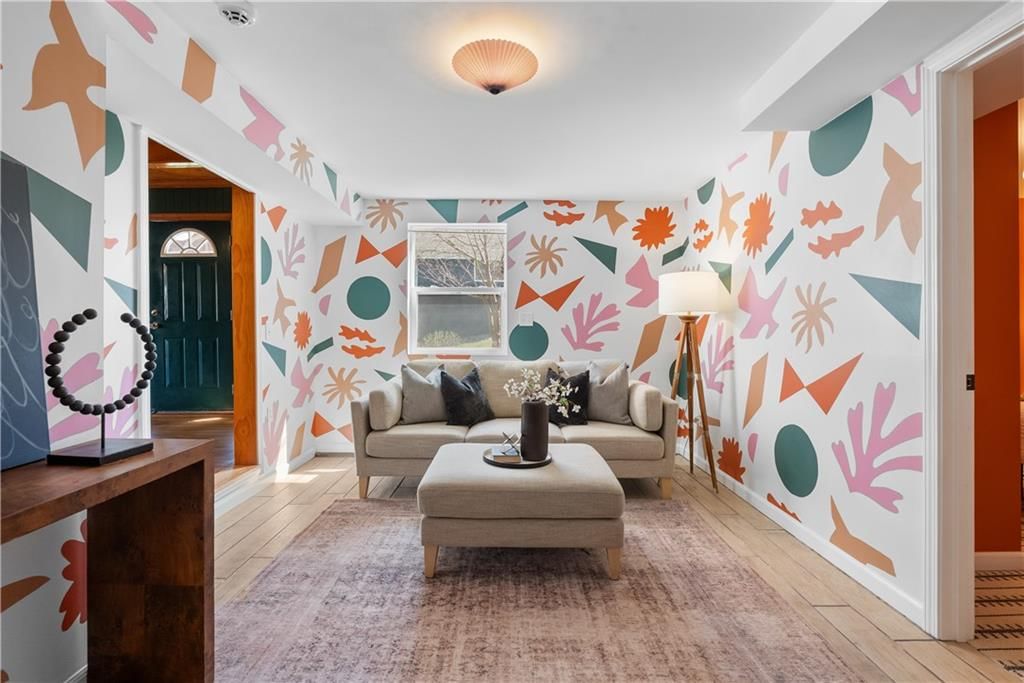 27 Beach Drive — photo 33