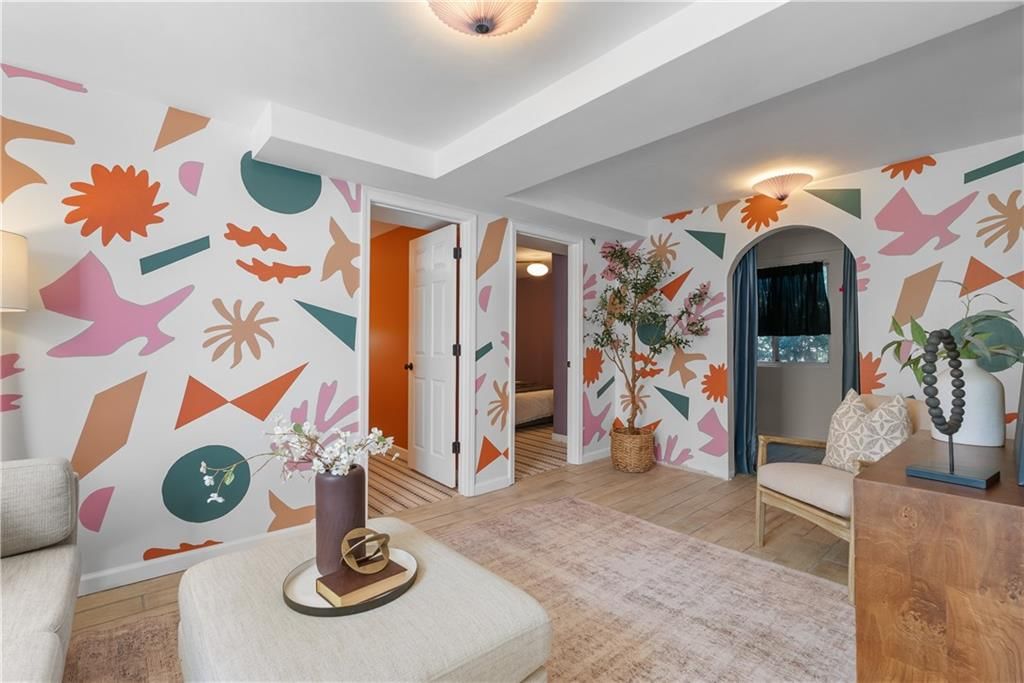 27 Beach Drive — photo 34