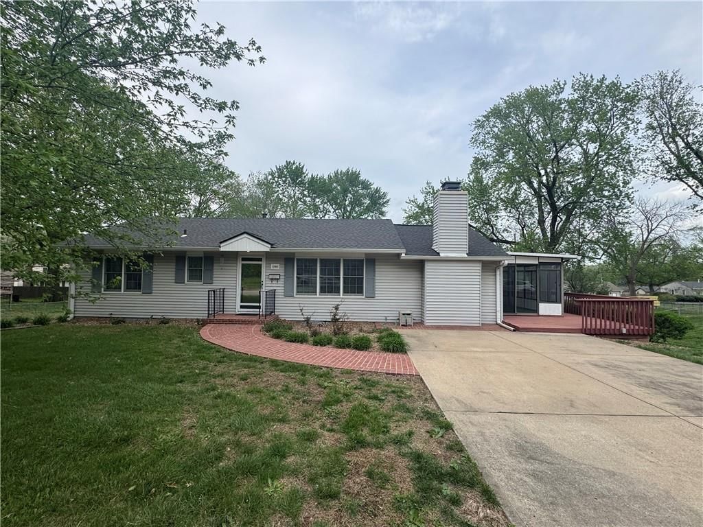 12000 W 60th Place, Shawnee, KS