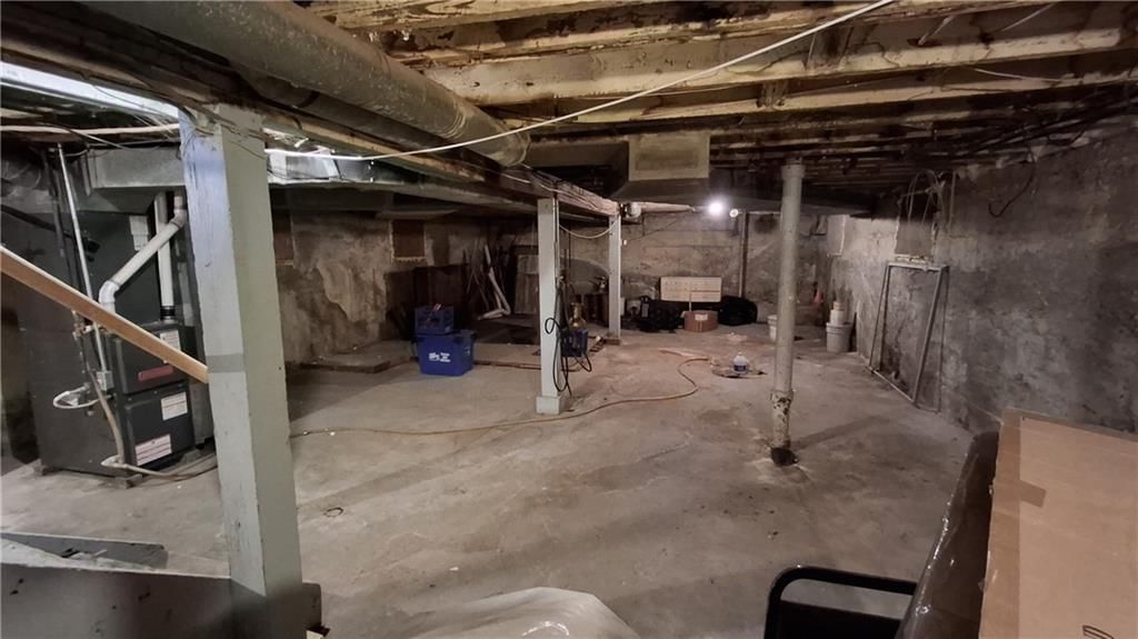 115 White Avenue — photo 30