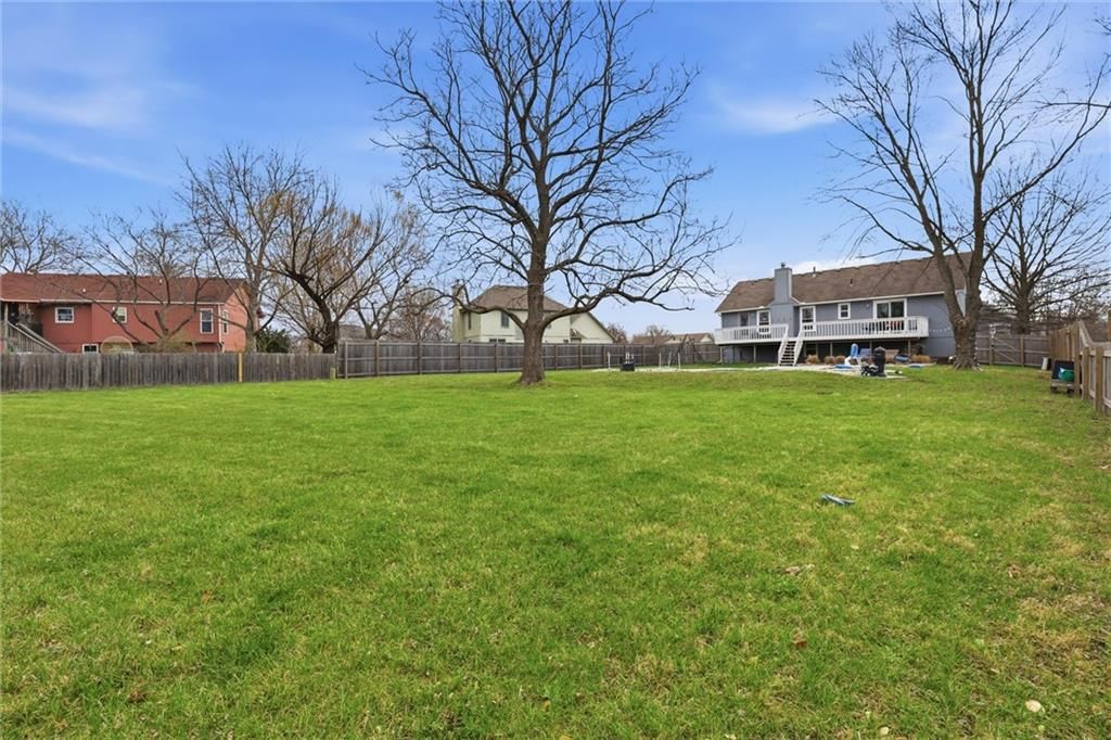 814 S PARK Drive — photo 36