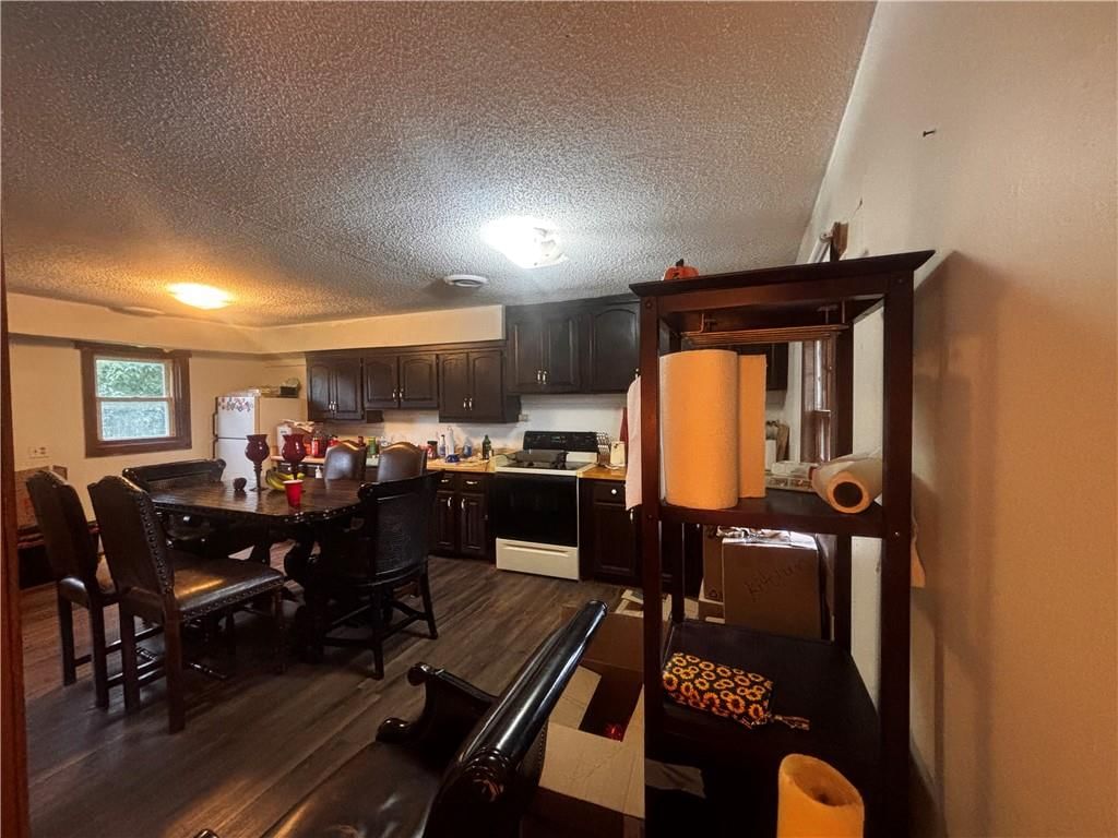 15090 WALMER Street — photo 3