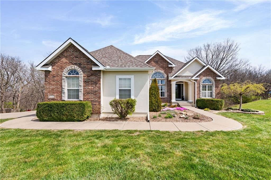 545 SW Minter Road, Grain Valley, MO