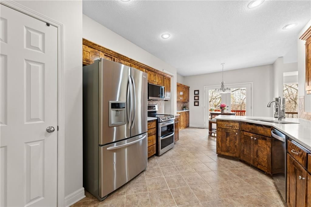 545 SW Minter Road — photo 15