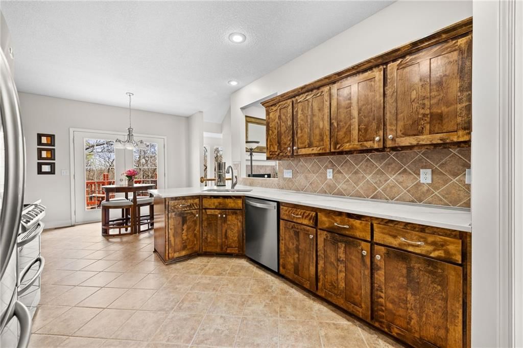 545 SW Minter Road — photo 16
