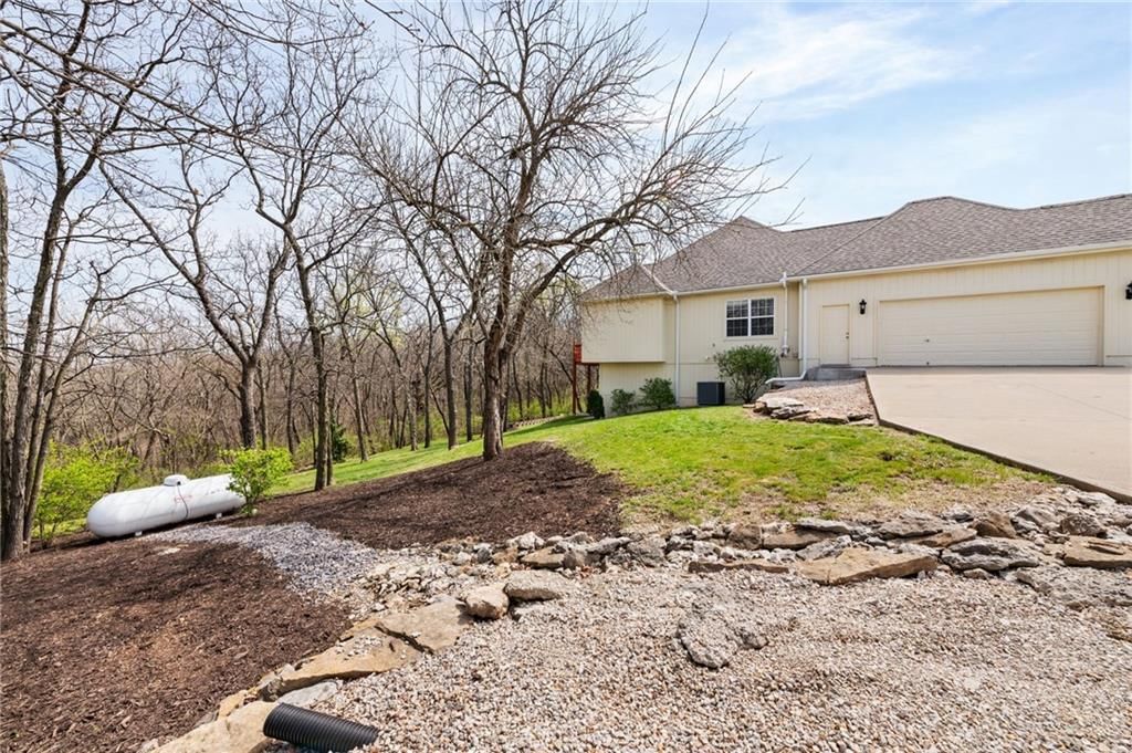 545 SW Minter Road — photo 42