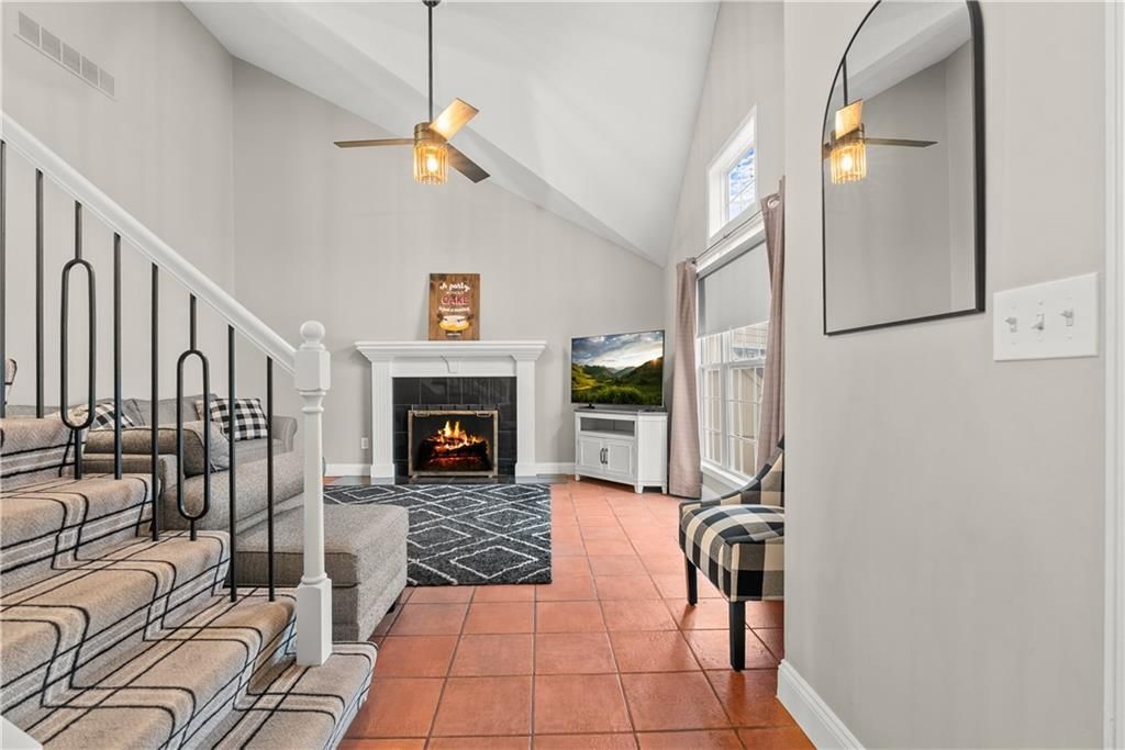 1408 NE Applewood Court — photo 12