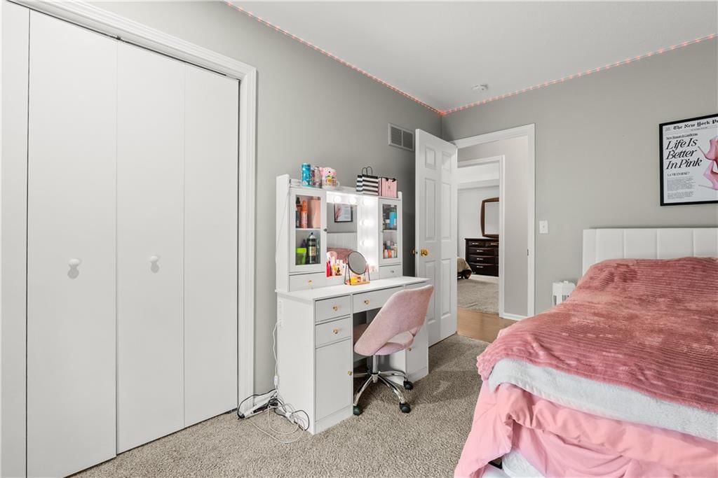 1408 NE Applewood Court — photo 20