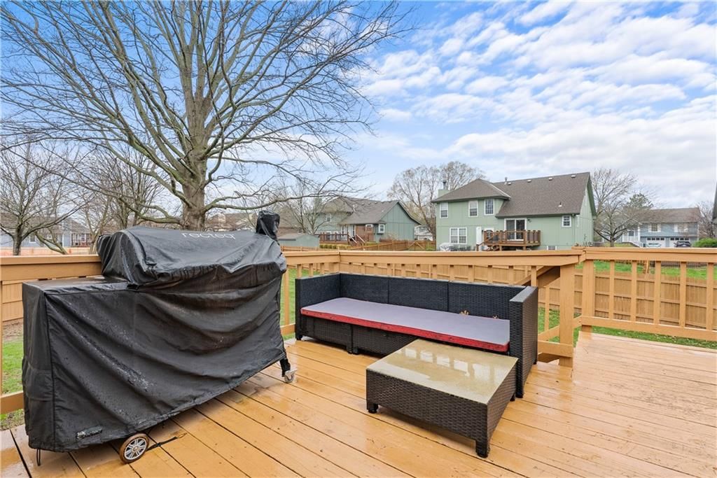 1408 NE Applewood Court — photo 30