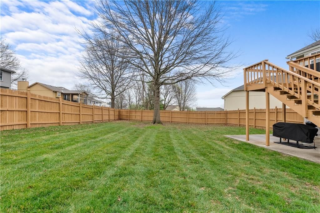 1408 NE Applewood Court — photo 33