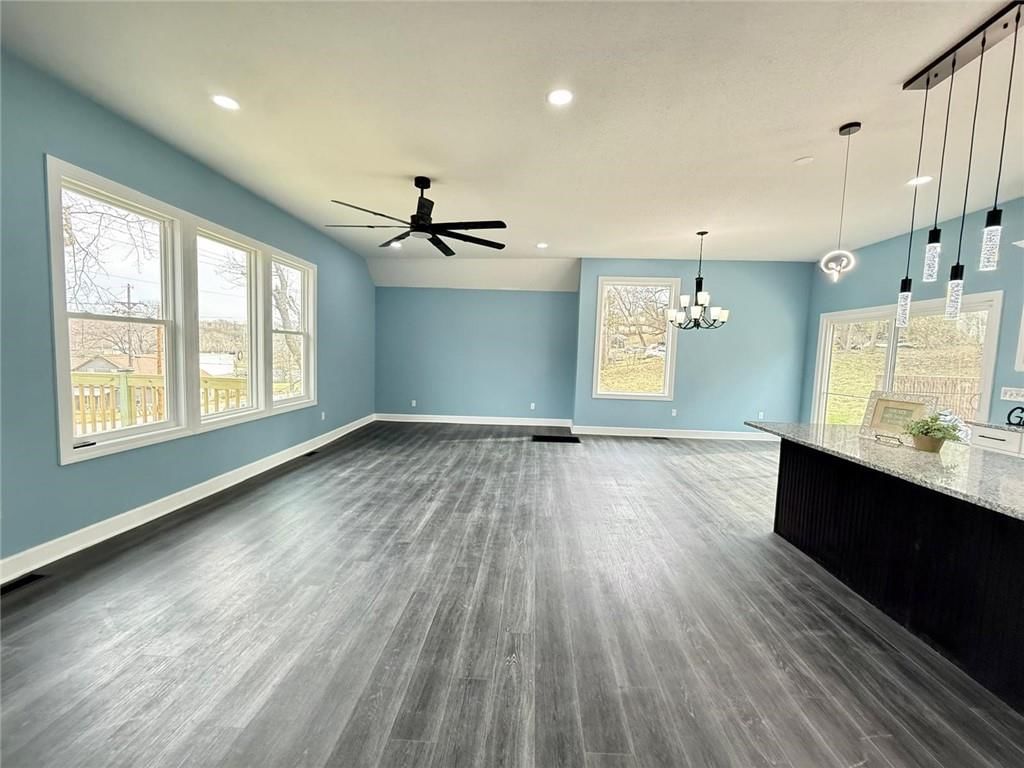 2538 Roe Lane — photo 3
