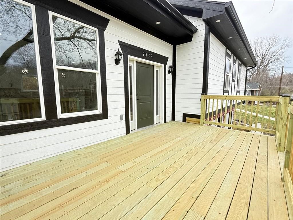 2538 Roe Lane — photo 37