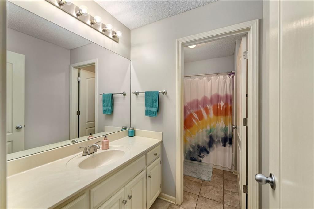 2514 S 24th Street — photo 31