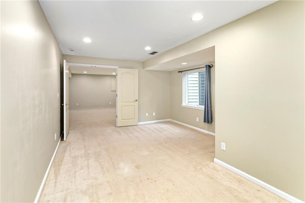 2514 S 24th Street — photo 41