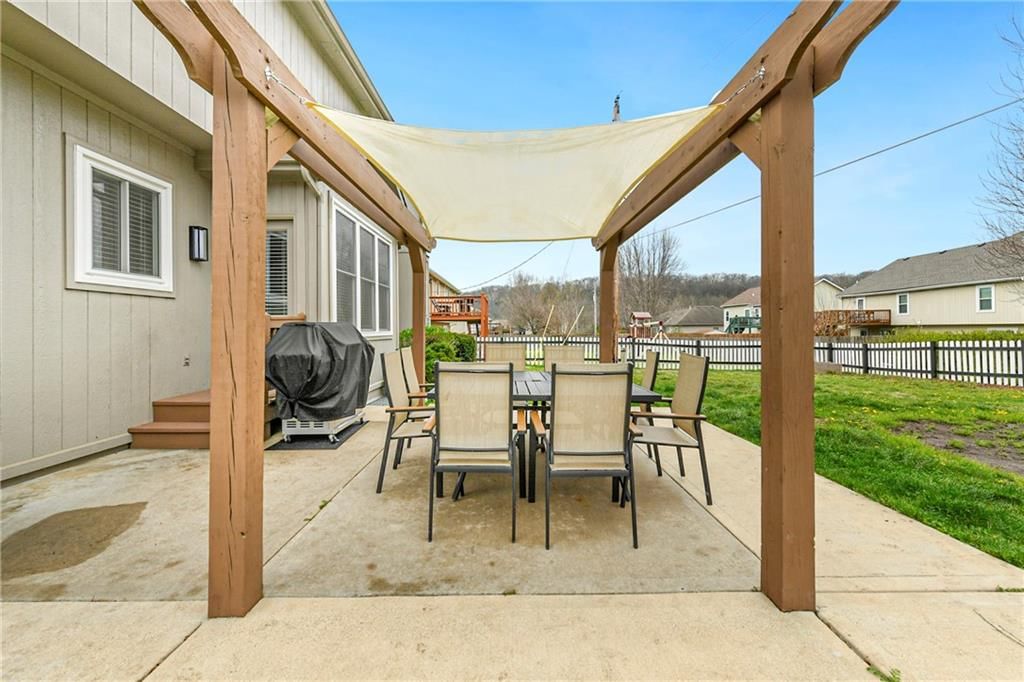 2514 S 24th Street — photo 44