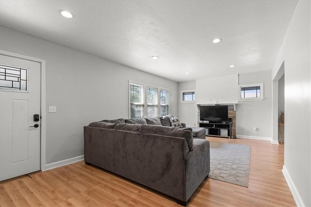 2031 N 32nd Street — photo 5